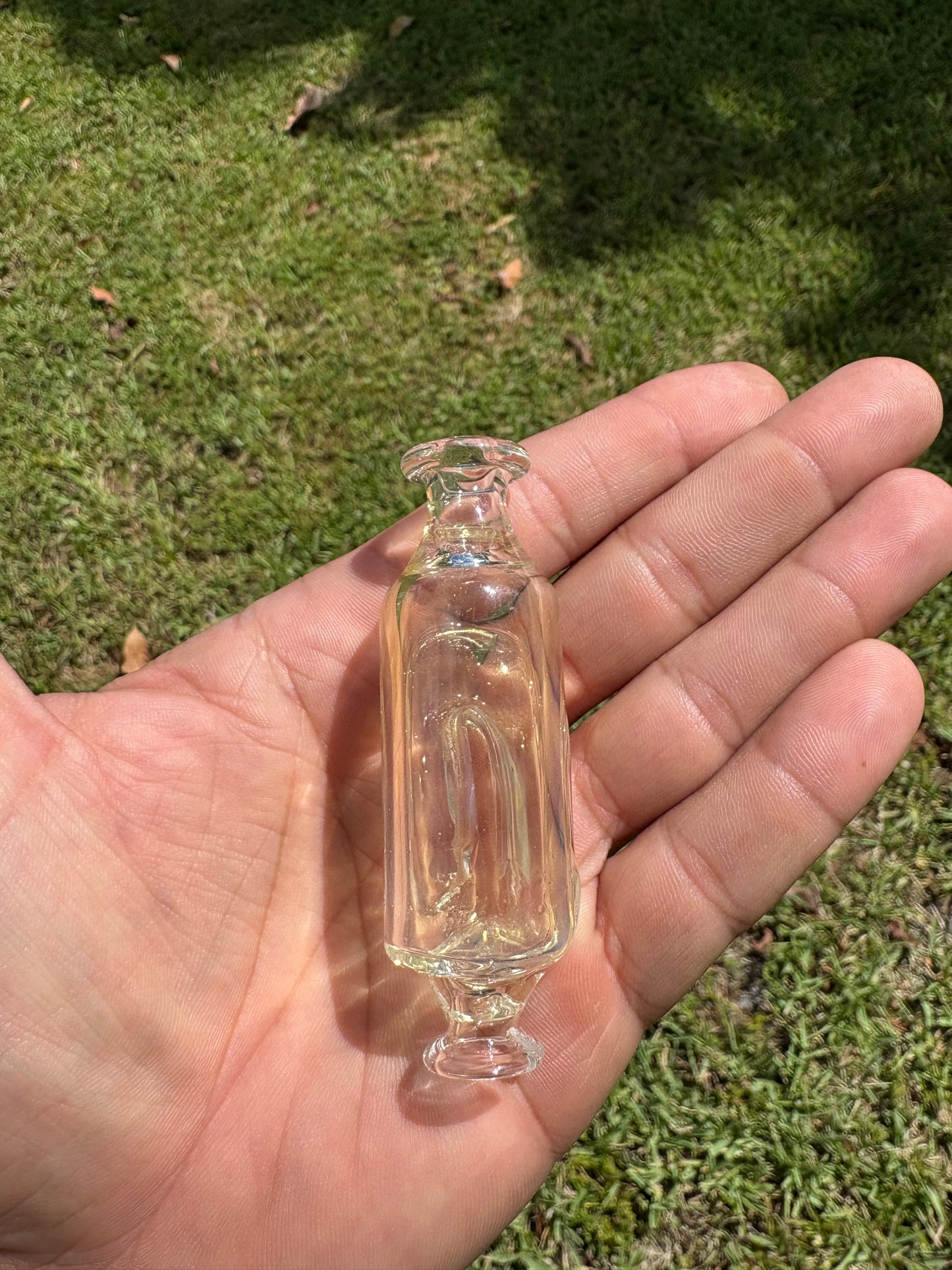 Water pivot top (silver fume)